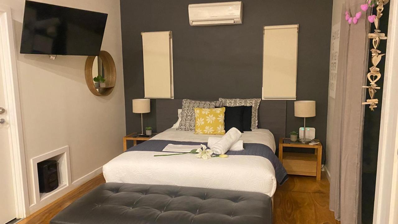 Couple'S Luxury Resort Spa Retreat Cowes Exterior foto